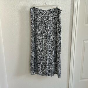 Brandy Melville Leopard skirt